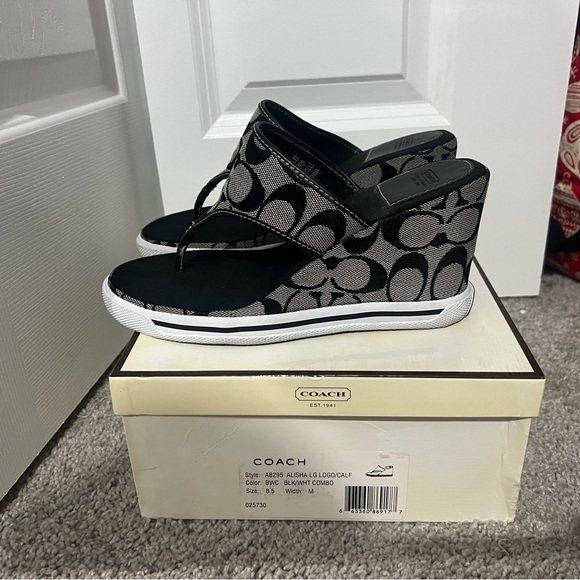 Authentic Coach Monogram Platform Sandals - Picture 4 of 4